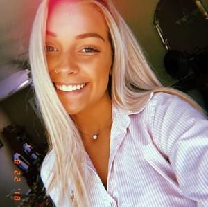 Meet your Posher, Avery